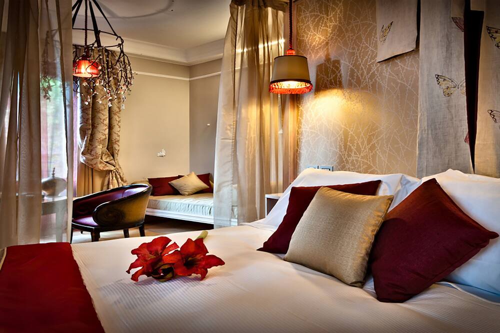 シャトー モンフォール ホテル 写真