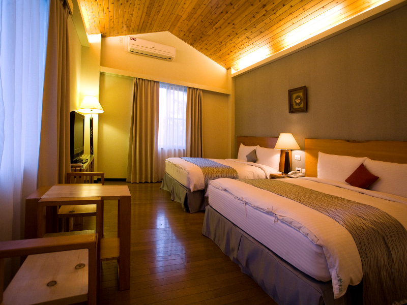 シプレス ハウス 写真