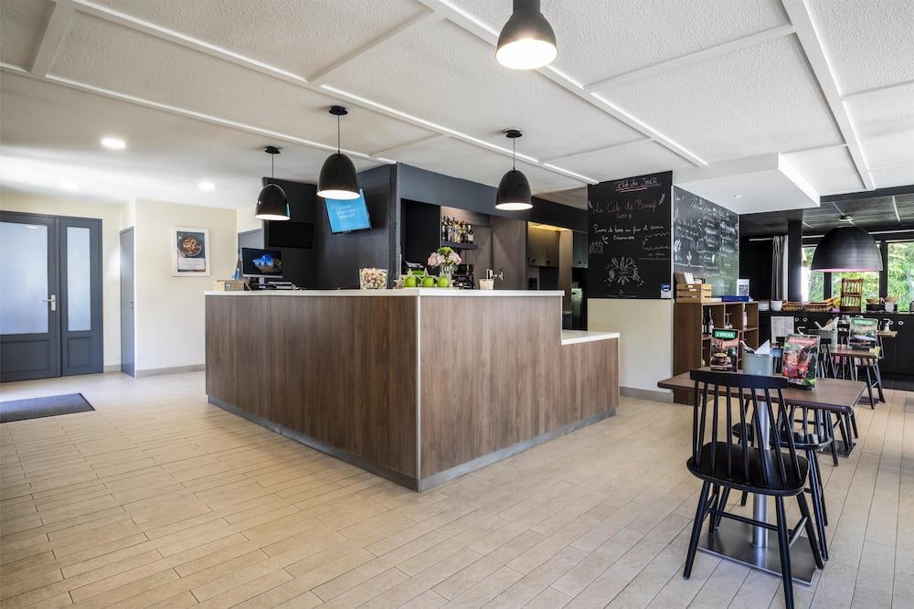 Campanile Auxerre - Moneteau 写真