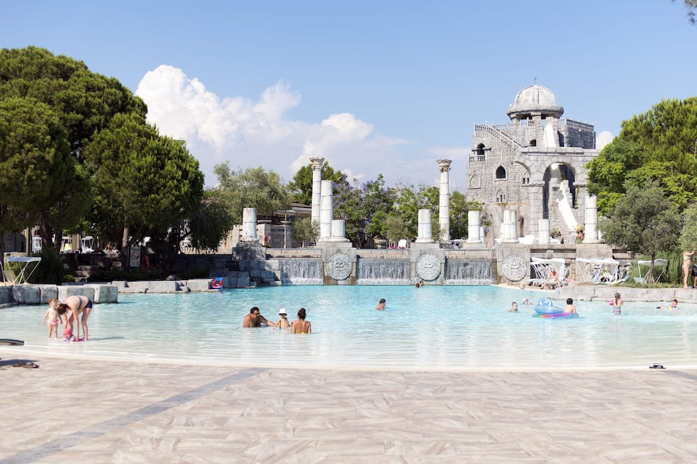 ザナドゥ リゾート ホテル 写真