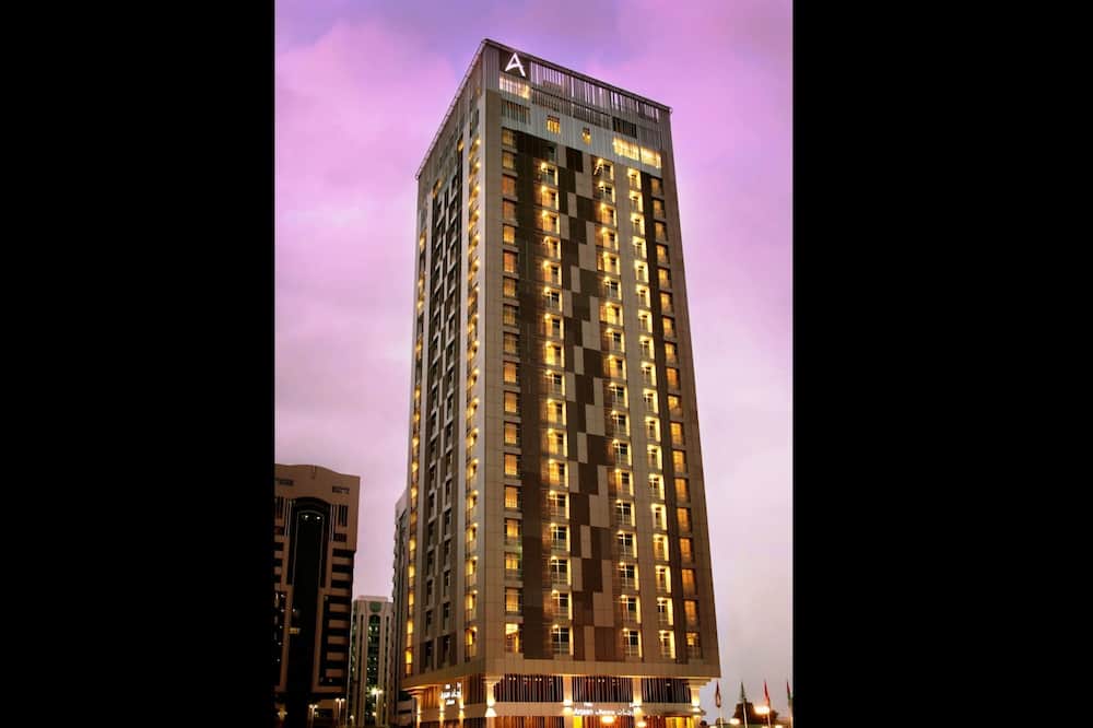 ハラ アルジャーン バイ ロタナ ホテル 写真