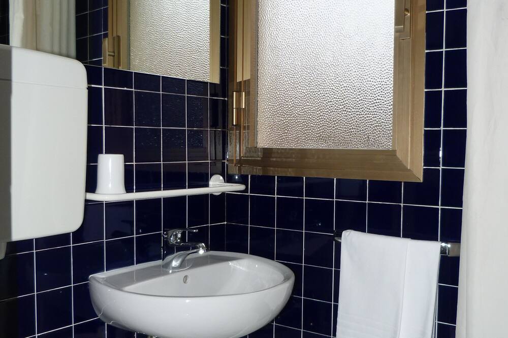 ホテル チェントラーレ バイロン 写真