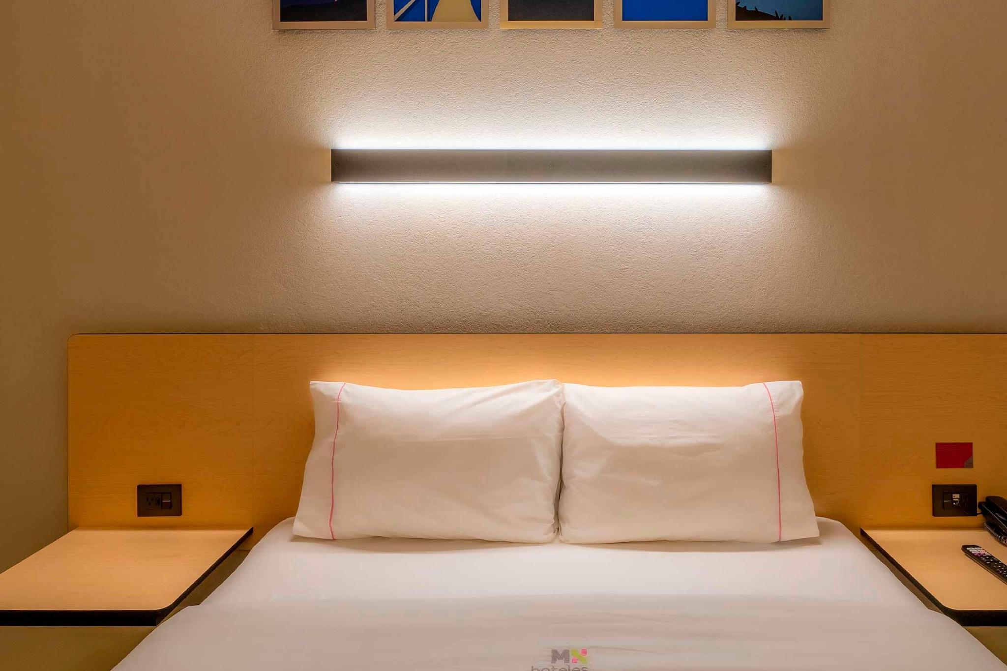 Hotel MX mas cuautitlan Izcalli, Trademark by Wyndham 写真