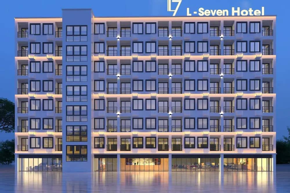 エル セブン ホテル 写真