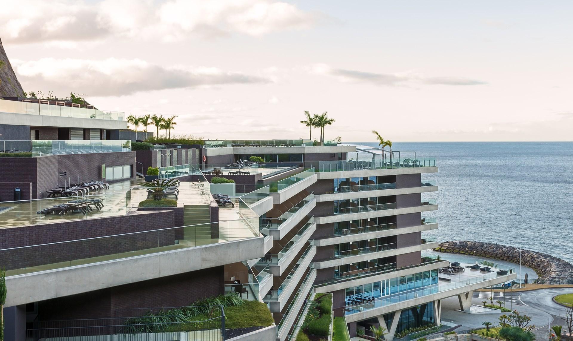 サッカラム 写真