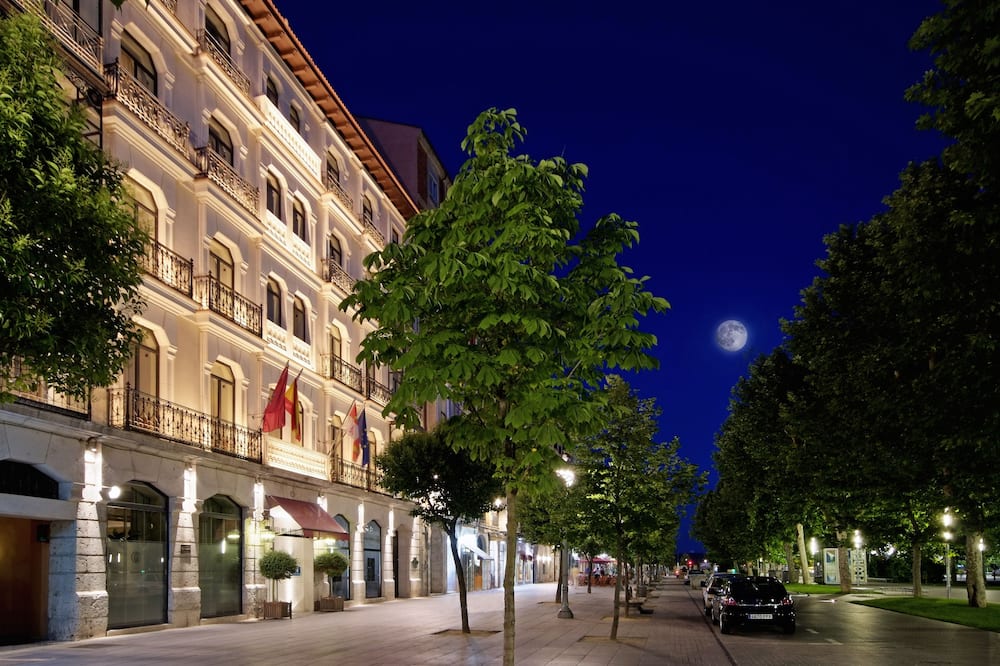 ホテル バャドリッド レコレトス 写真