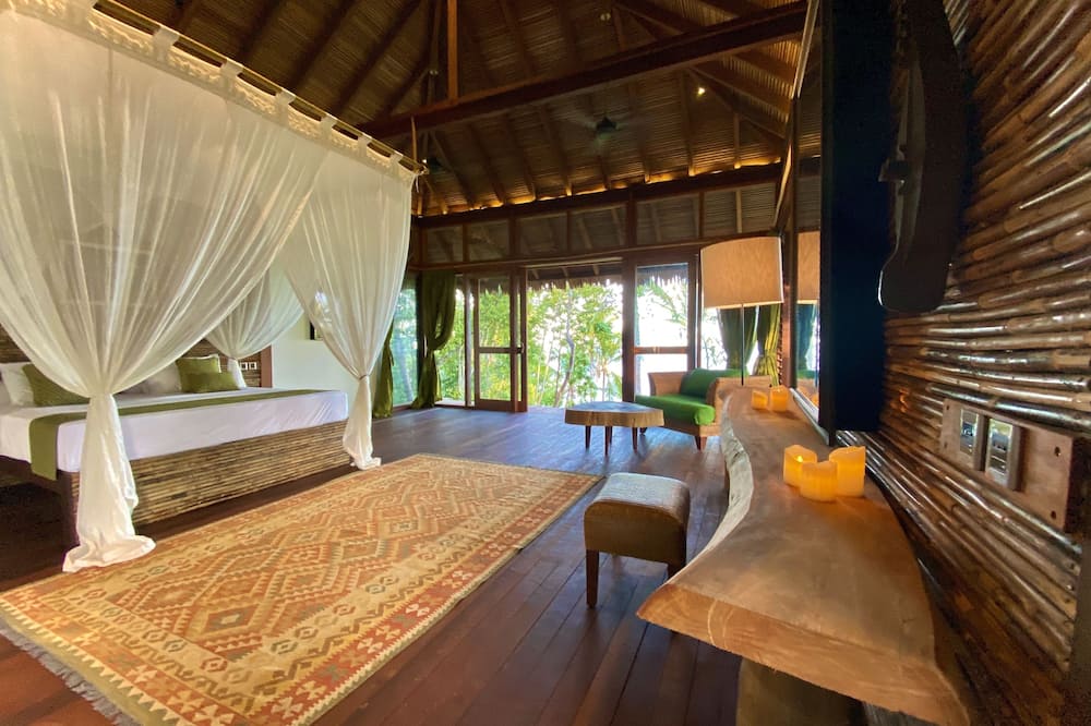 モロ マ ドト 写真