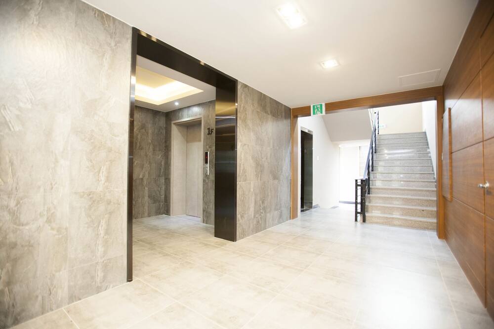 アイ - チェック ホテル 写真