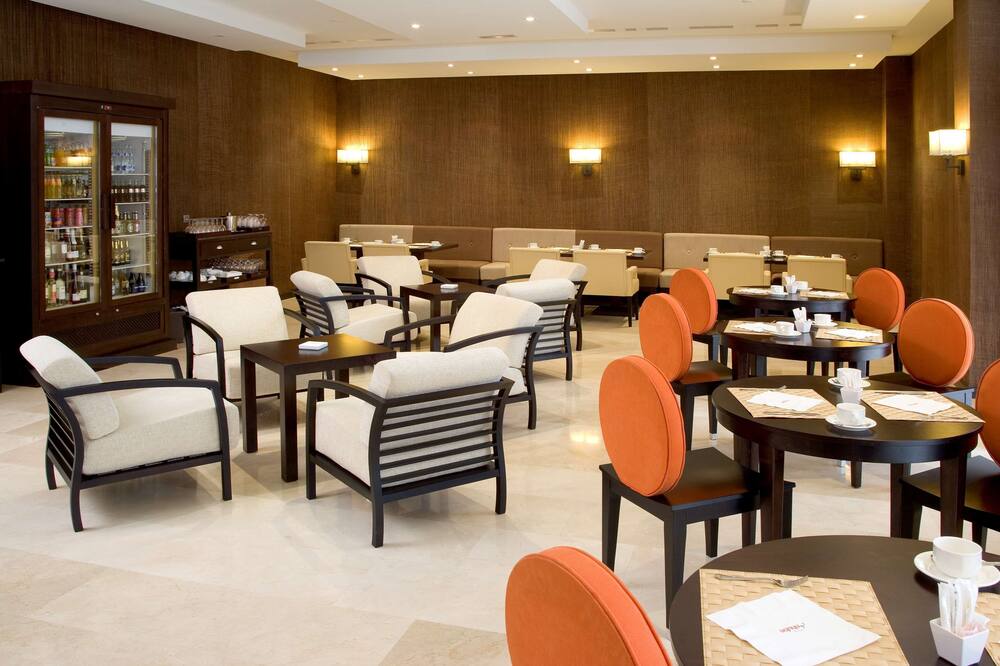 NH ヴァリャドリッド バラゴ 写真