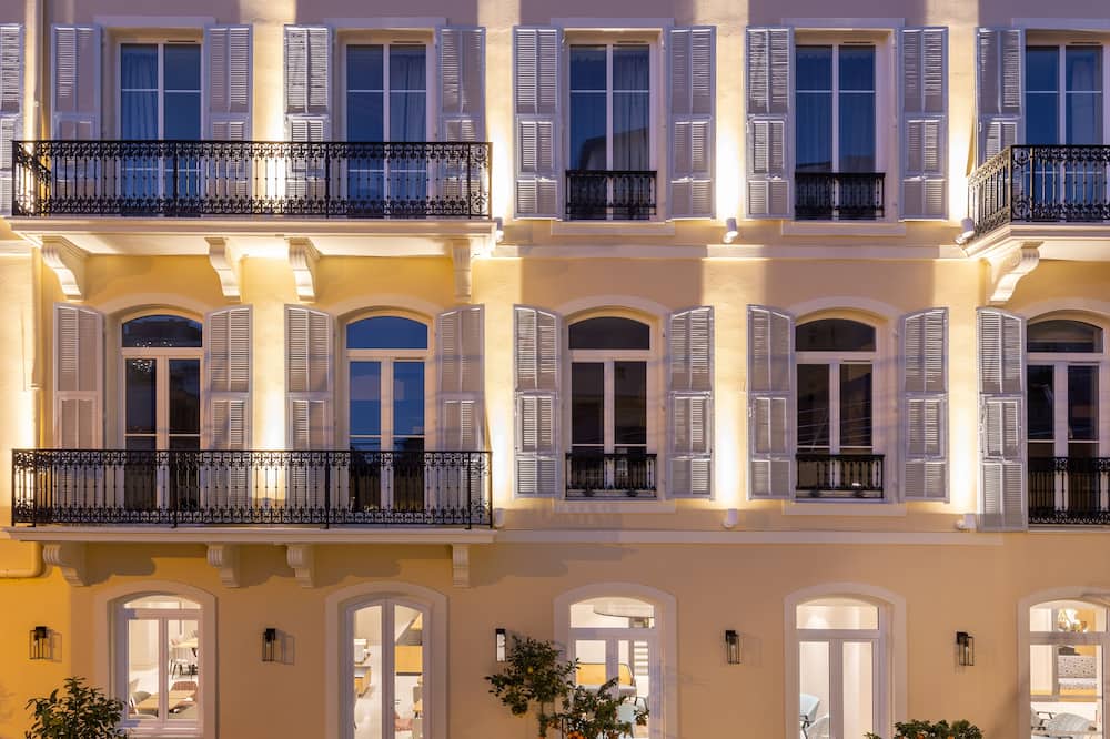 ホテル エリントン 写真