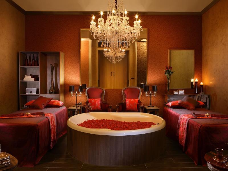 アラヤ デダウン クタ 写真