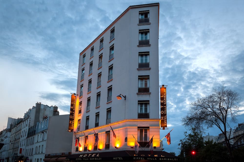 エッフェル ヴィラ ガリバルディ 写真