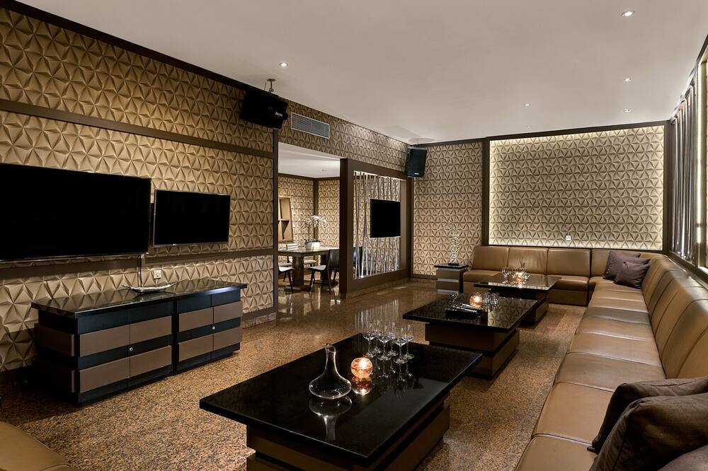 FM7 リゾート ホテル バンダラ ジャカルタ エアポート 写真