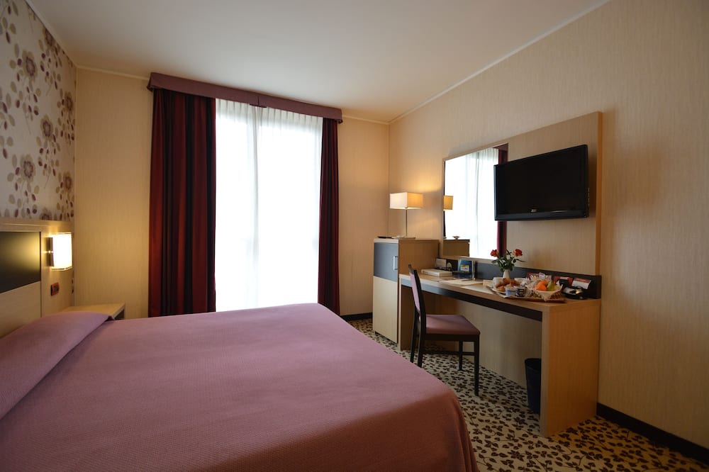 Hotel Brindor 写真