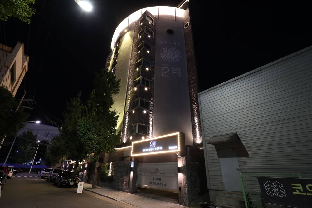 フェブラリー ホテル ソンソー 写真