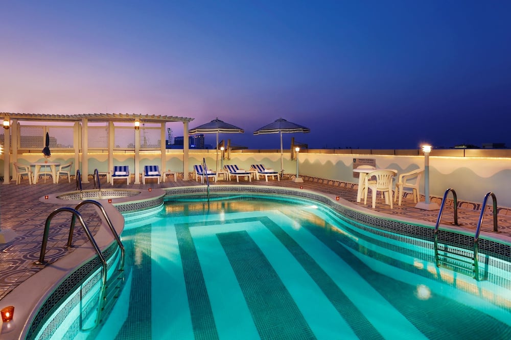 アベニュー ホテル 写真