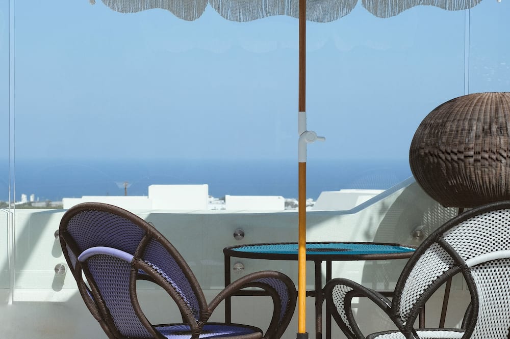 ヌス サントリーニ 写真