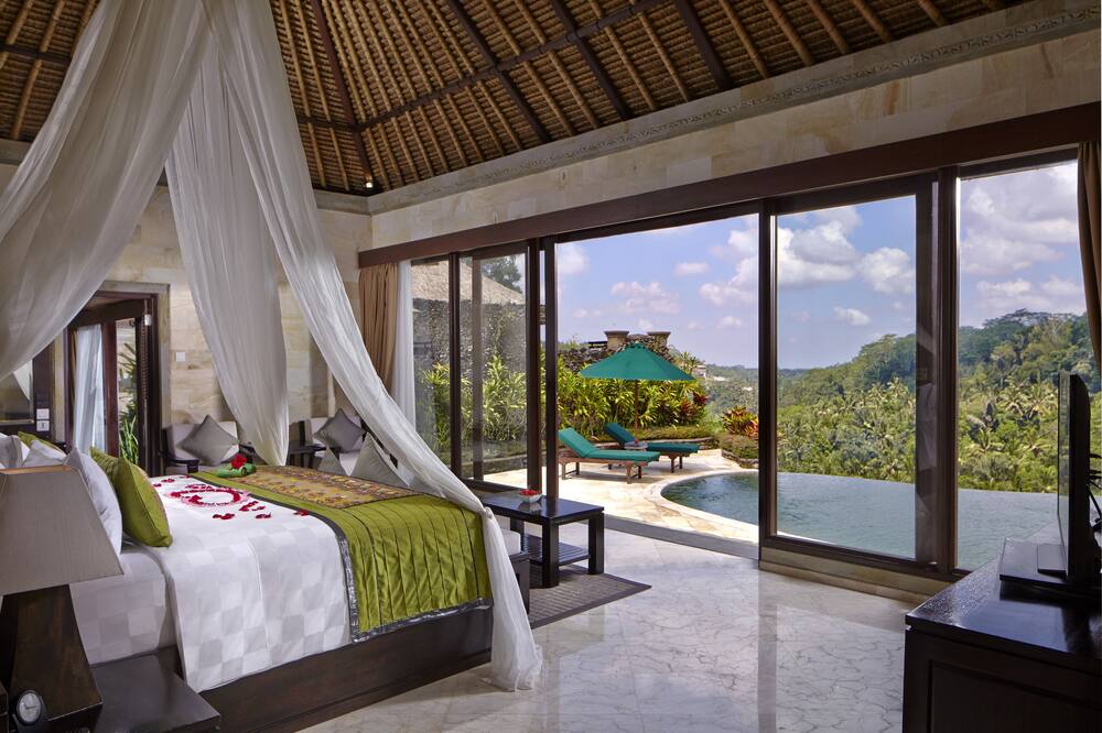 ロイヤル ピタ マハ ホテル 写真