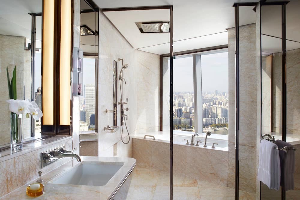 ザ リッツ カールトン シャンハイ プドン 写真