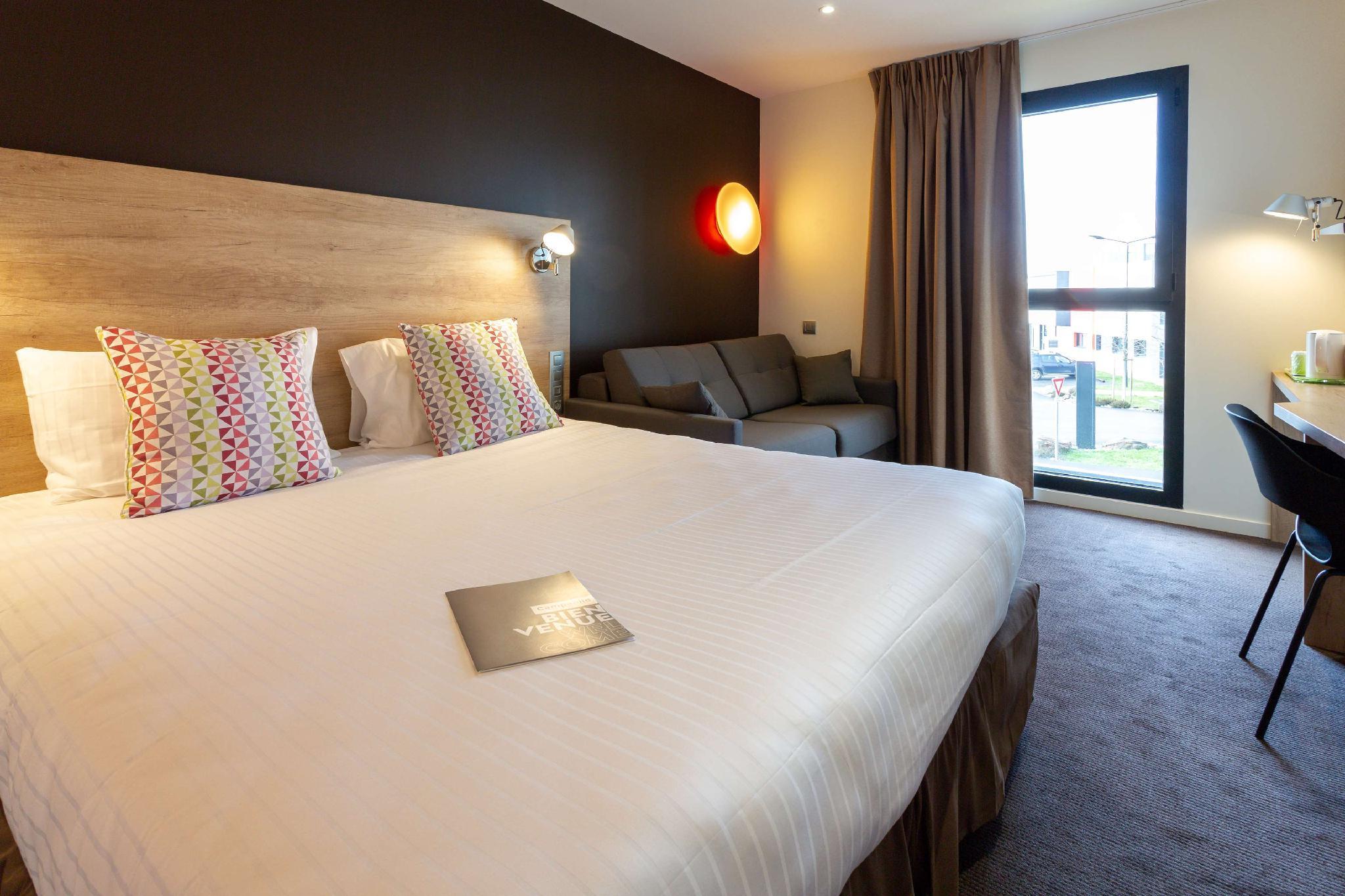 Campanile Laval Nord 写真