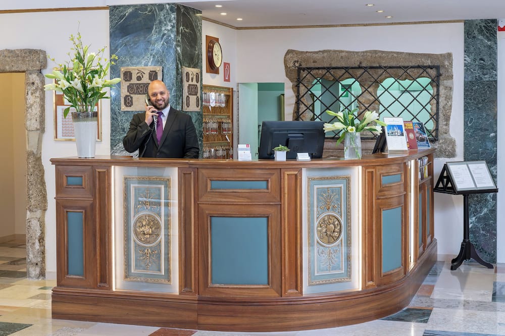 ホテル ロイヤル 写真