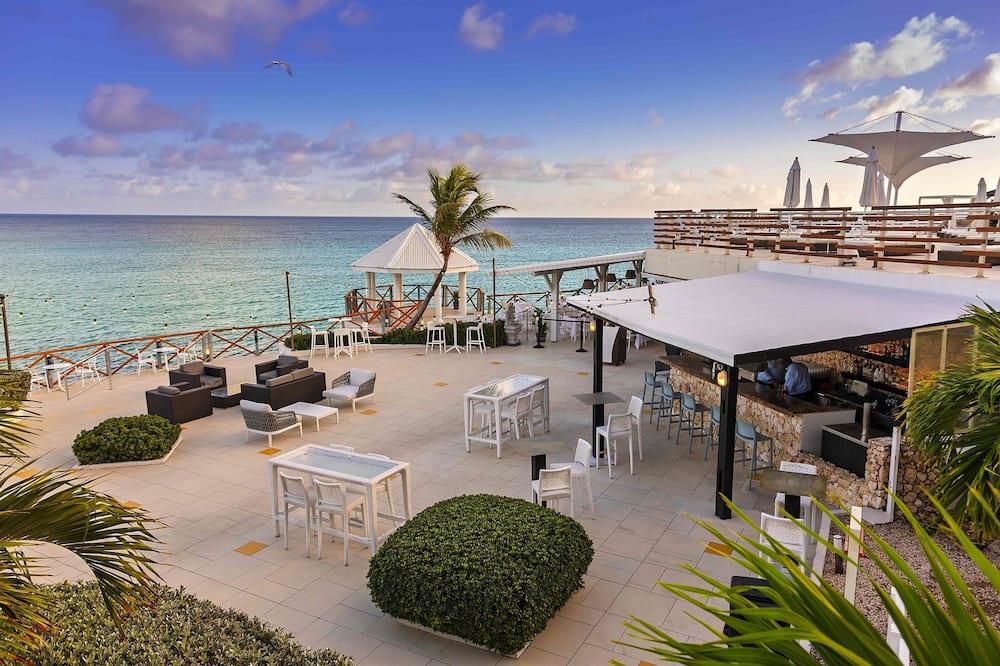 Sonesta Maho Beach Resort Casino & Spa- All Inclusive 写真