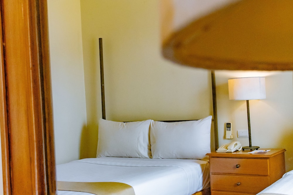 クラウン リジェンシー プリンス リゾート 写真