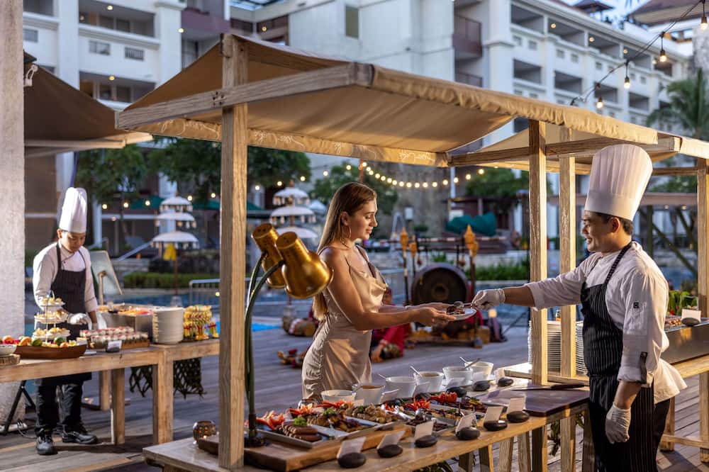 サヌール リゾート ワトゥ ジンバール 写真