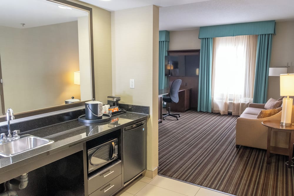 Hampton Inn & Suites by Hilton St. John's Airport 写真