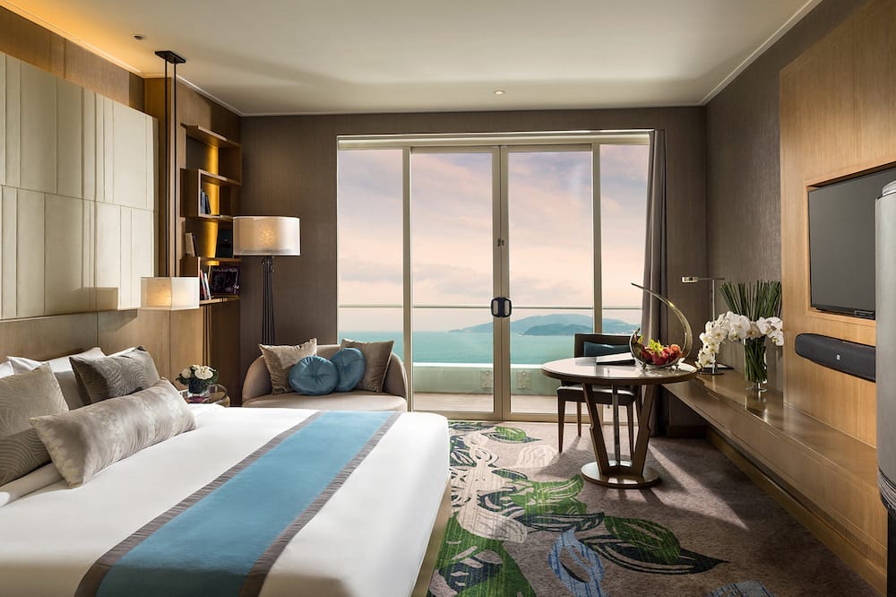 インターコンチネンタル ニャチャン バイ IHG 写真