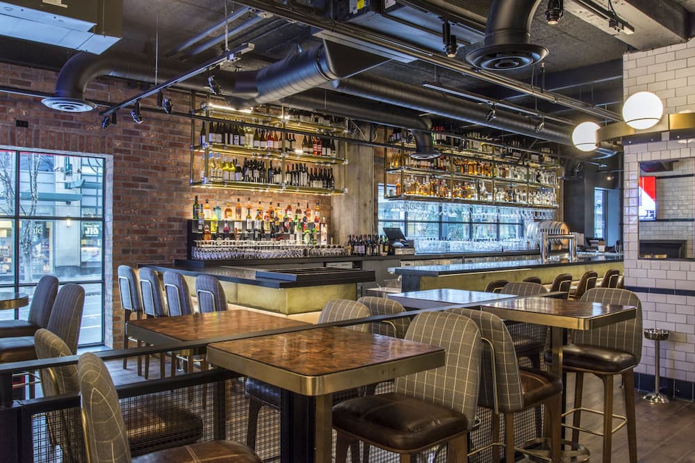 ホテル セオドア シアトル ダウンタウン タペストリー バイ ヒルトン 写真