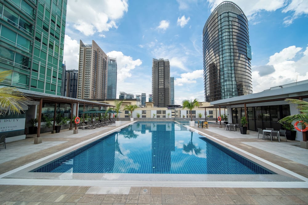 セント ジャイルズ ブールバード 写真