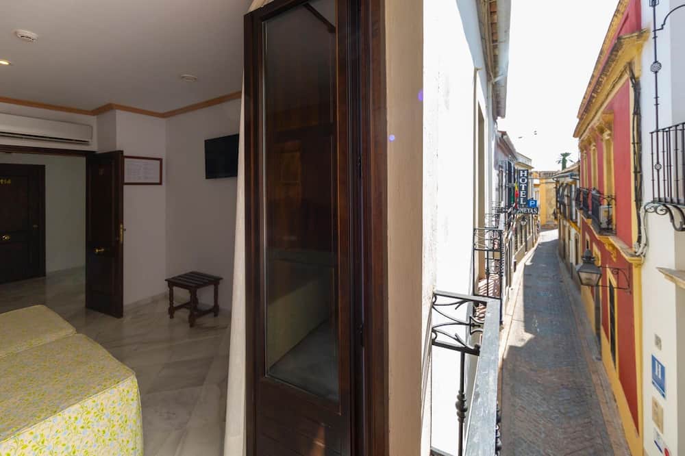 ロス オメヤス ホテル 写真