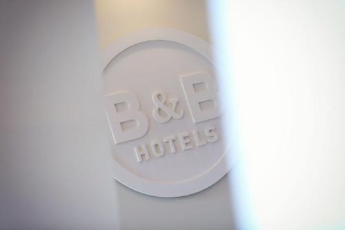 B&B HOTEL Poitiers Aéroport 写真