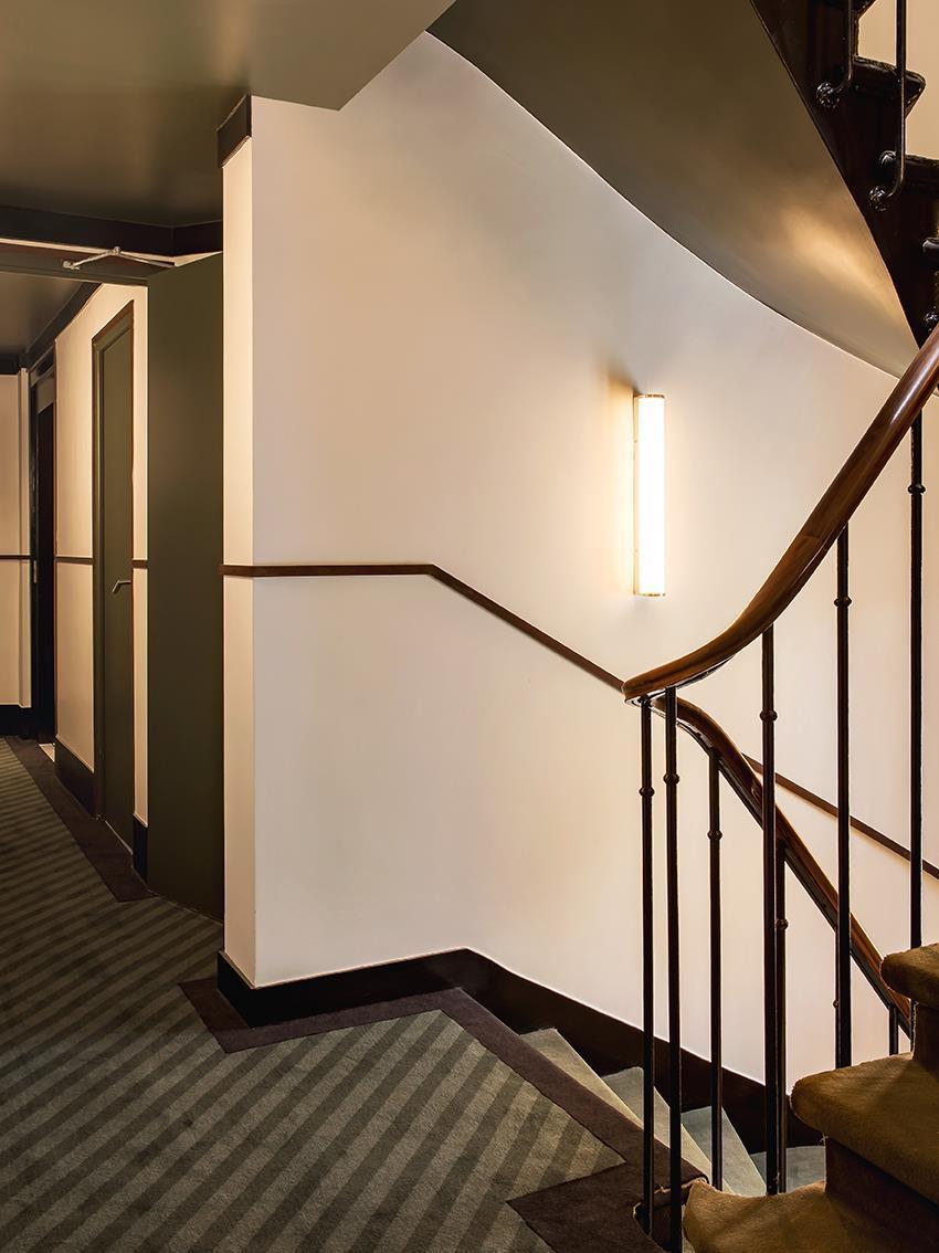 アリアン ホテル 写真