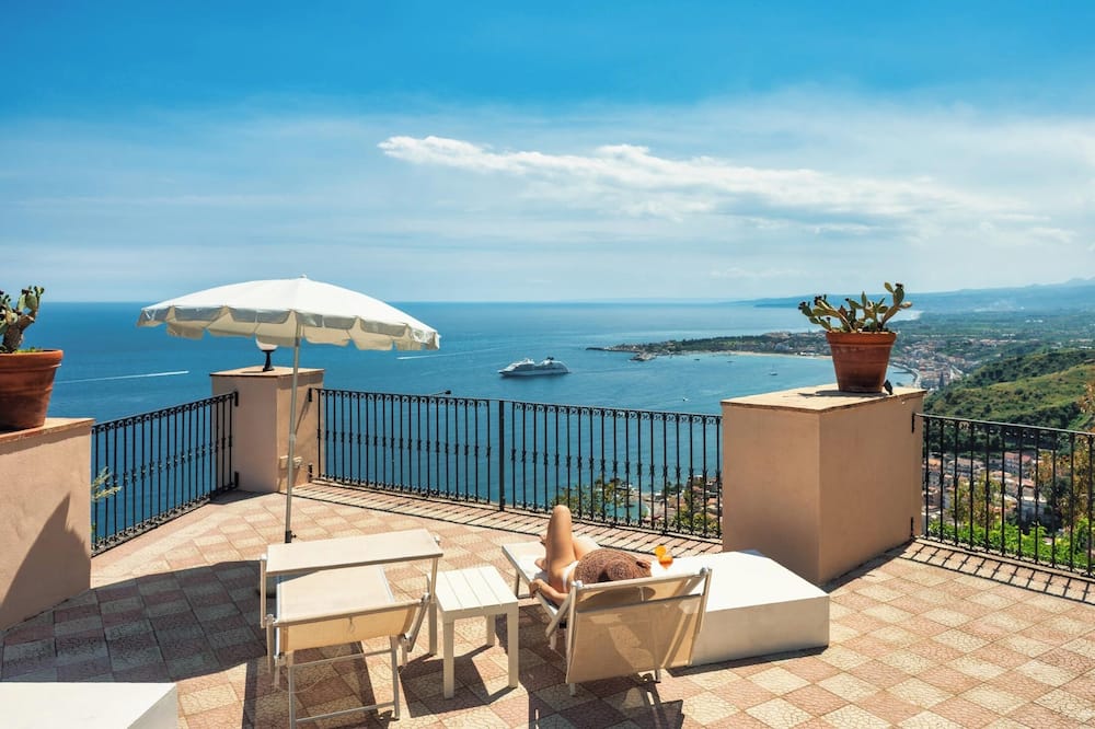 Excelsior Palace Hotel 写真