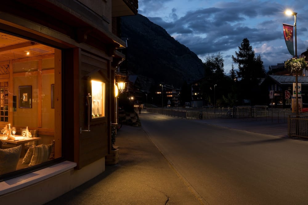 ホテル - ステーキハウス ケミネ 写真