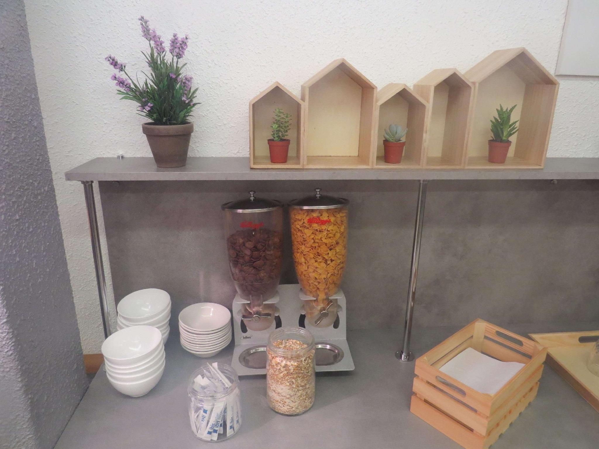 イビス バジェット ル マン サントル 写真