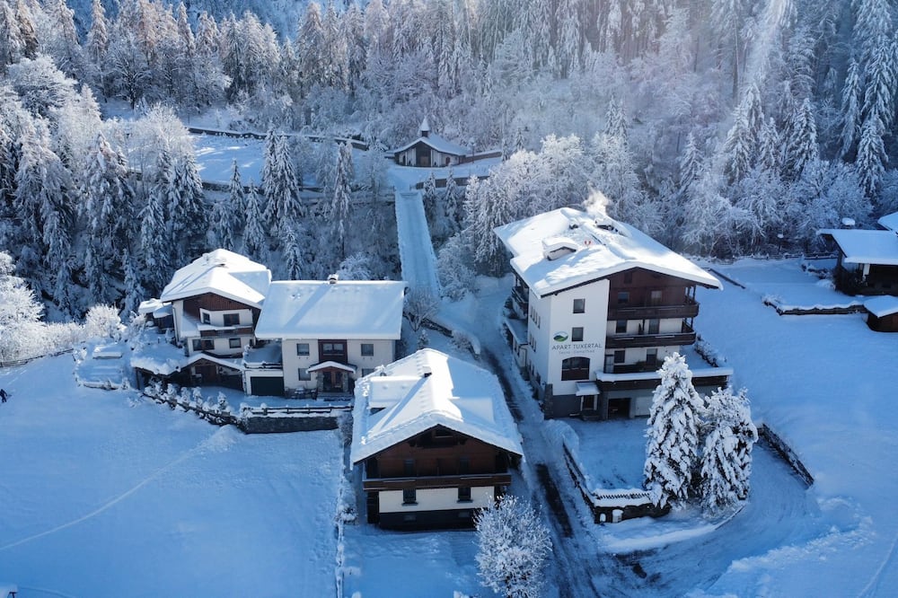 アパート トゥクセタール 写真