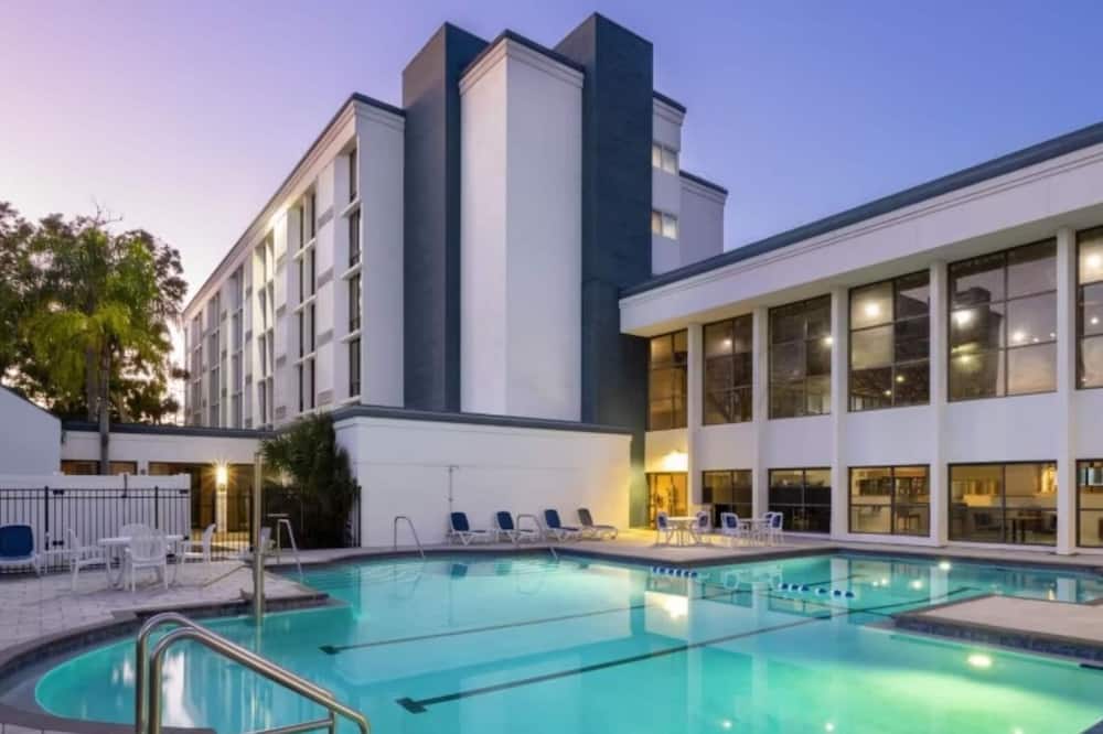 Crowne Plaza Jacksonville Airport/I-95N By IHG 写真