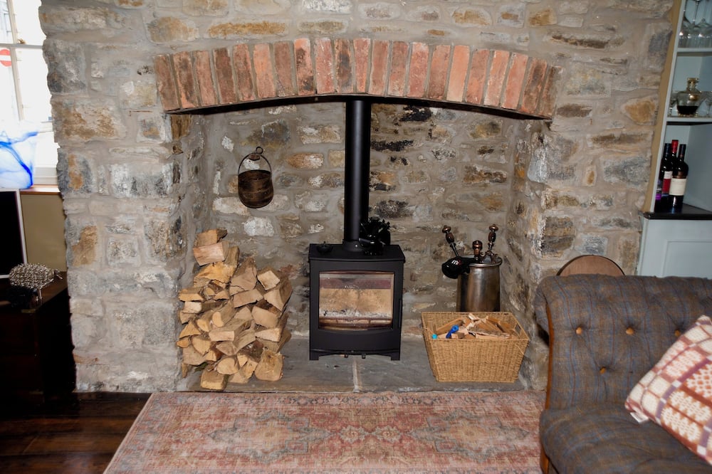 ザ ニュー ホワイト ライオン 写真