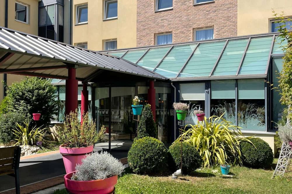 アイデン バイ ベスト ウェスタン パリ ロワシー CDG 写真