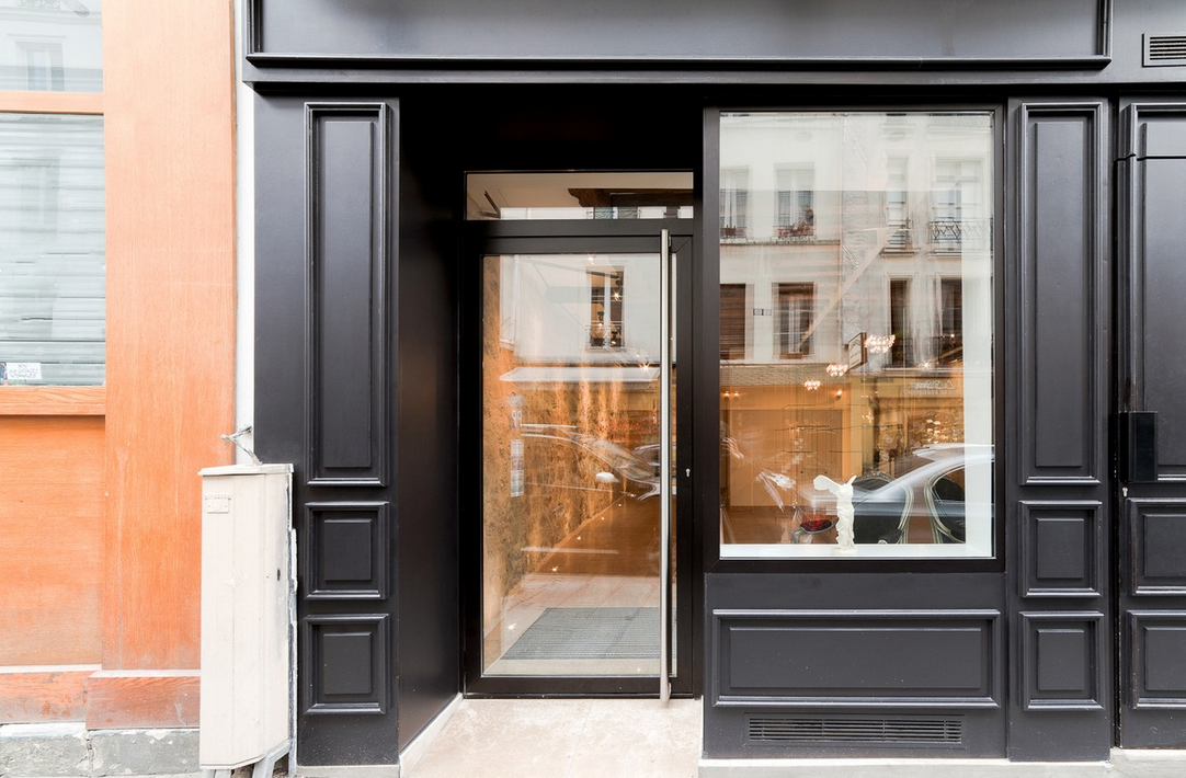 アパルトマン デュ ルーヴル 写真