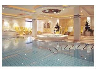 アルペンホテル チレルホフ 写真