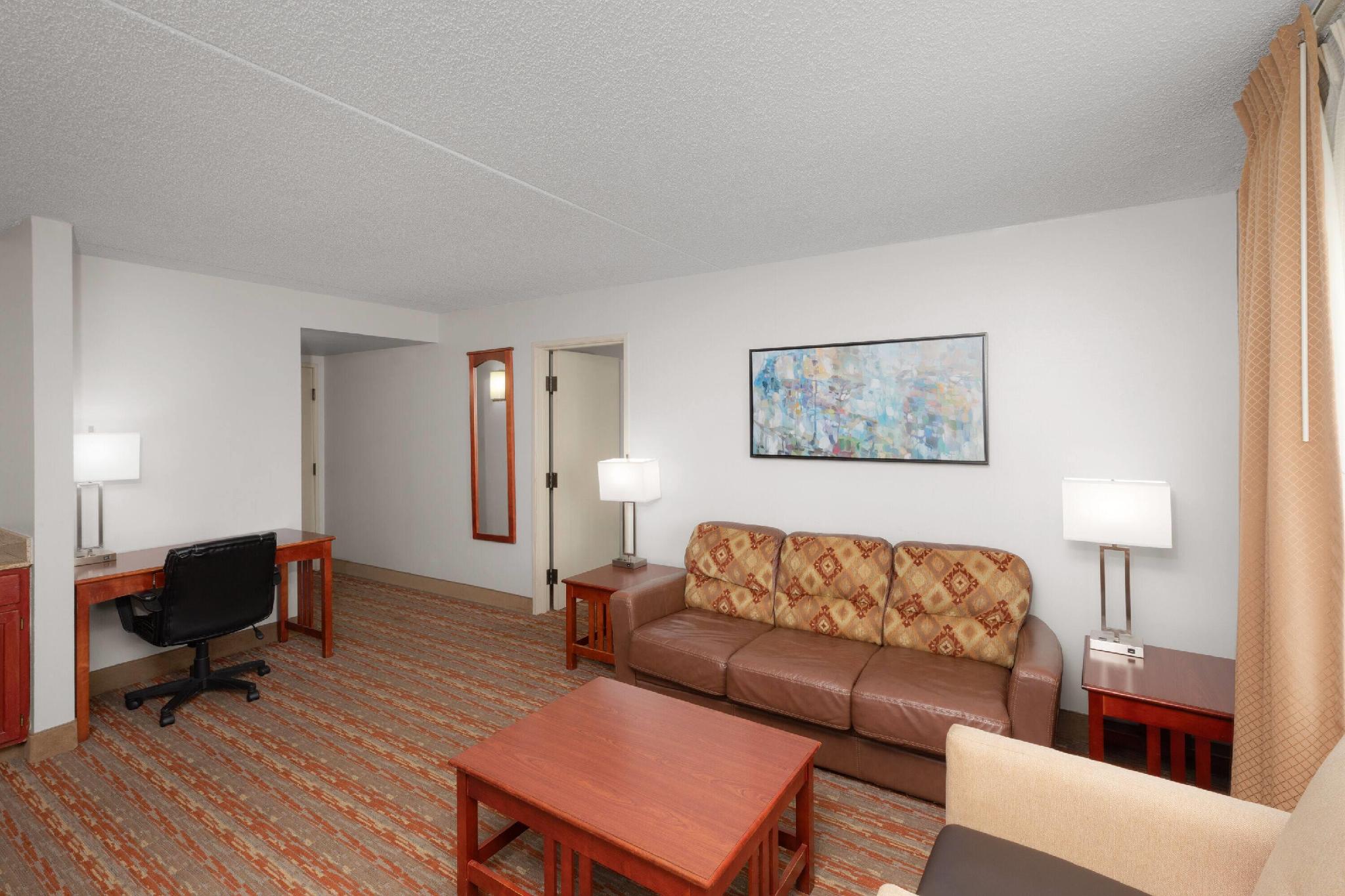Endeavor Inn & Suites, Trademark Collection by Wyndham 写真