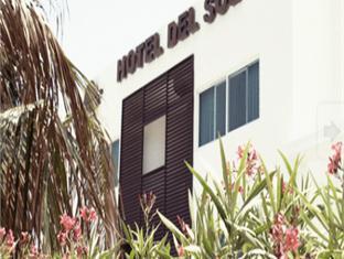 ホテル デル ソル 写真