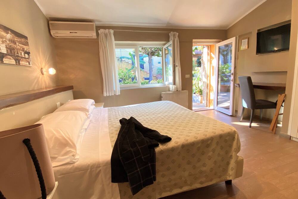 ホテル オルト ディ ローマ 写真