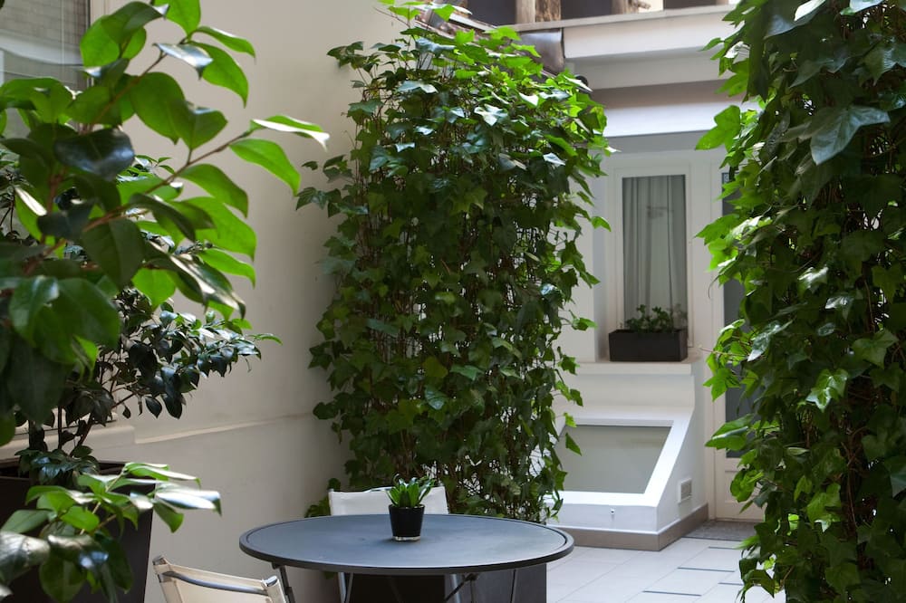 ホテル エッフェル セーヌ 写真