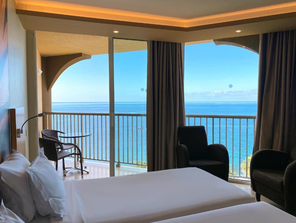 The Views Oasis 写真