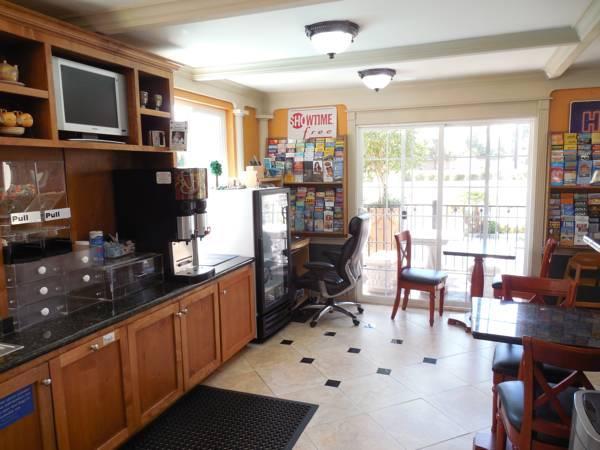 モーテル メディテラン エスコンディド 写真